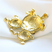 Load image into Gallery viewer, Turtle Rhinestone Family Brooch
